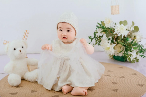 定安孕妇几个月开始显怀