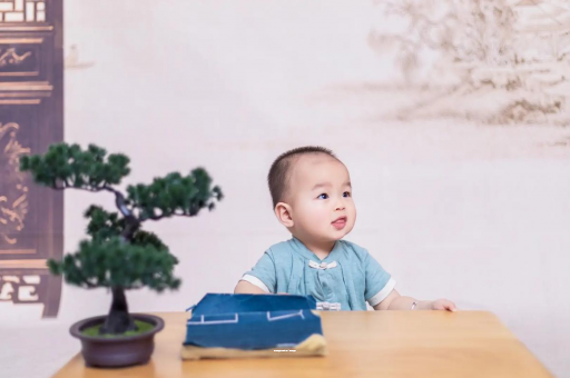 定安3岁宝宝喝什么牛奶 定安3岁宝宝喝什么牛奶